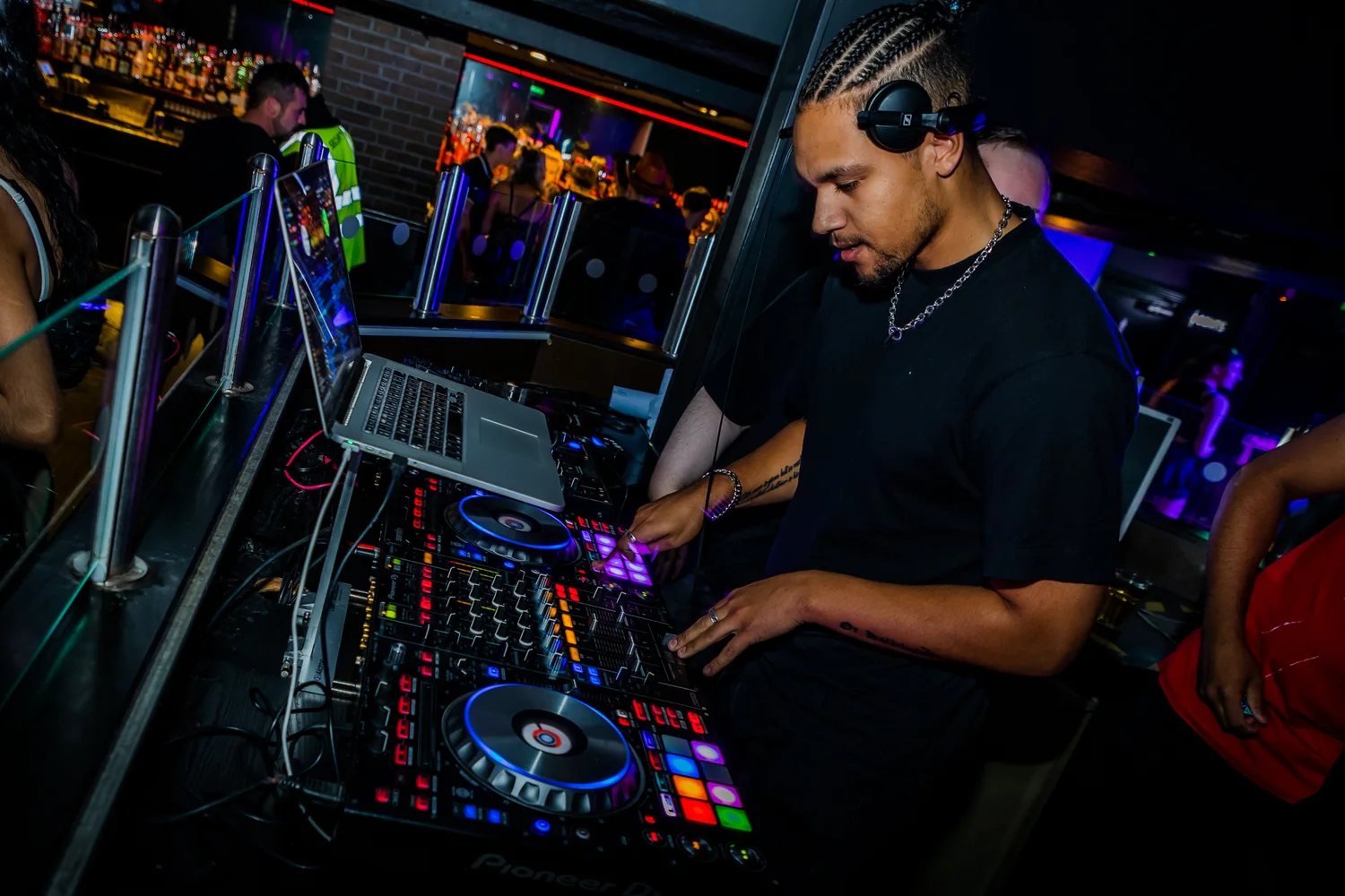 Eventy i kluby — B-Art M Studio